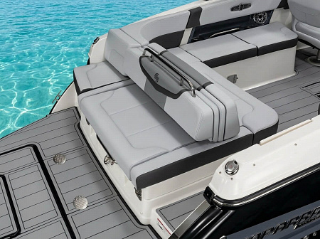 Катер Chaparral 30 Surf